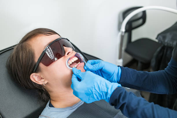 Best Mobile Emergency Dentist in Rainbow Lakes Estates, FL